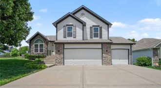 986 Wellington Way, Liberty, MO 64068