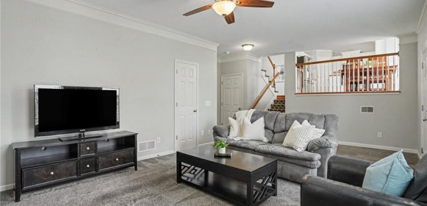 986 Wellington Way, Liberty, MO 64068