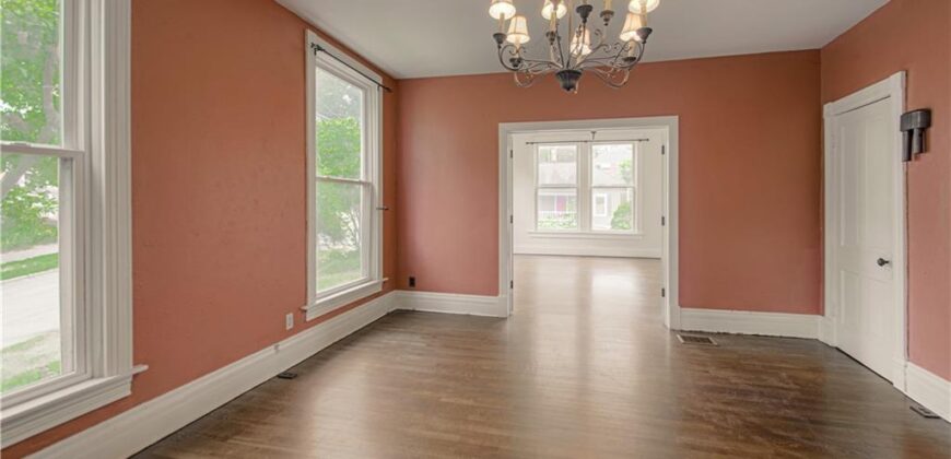 547 Main Street, Weston, MO 64098