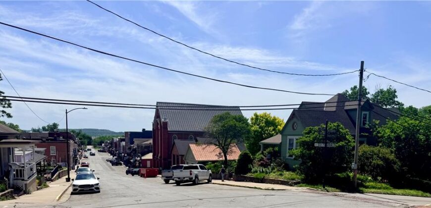 547 Main Street, Weston, MO 64098