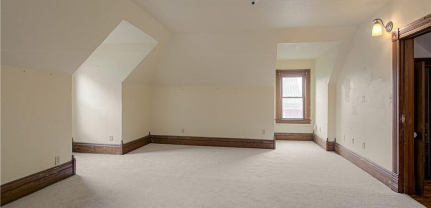 547 Main Street, Weston, MO 64098