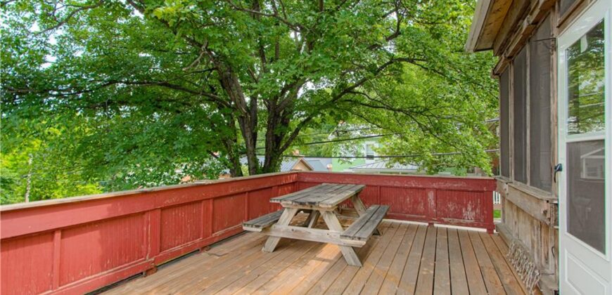 547 Main Street, Weston, MO 64098