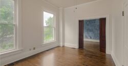 547 Main Street, Weston, MO 64098