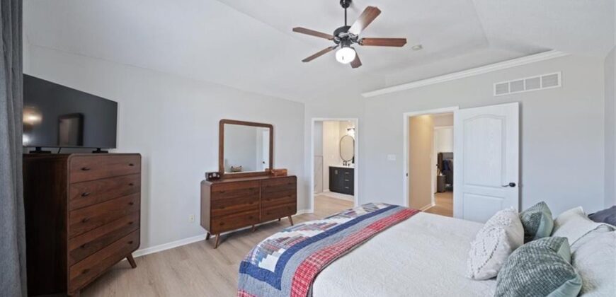 707 Joseph Street, Liberty, MO 64068