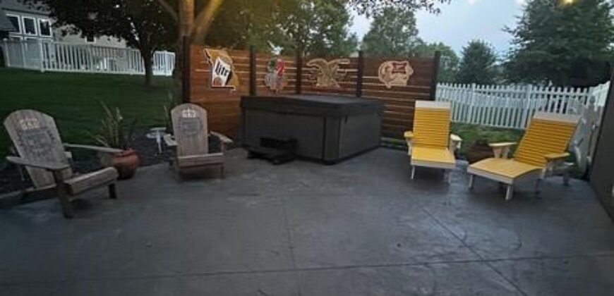 707 Joseph Street, Liberty, MO 64068