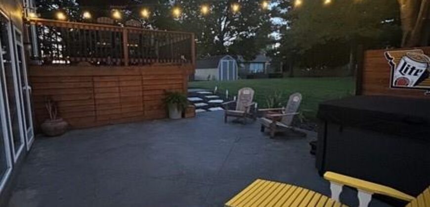 707 Joseph Street, Liberty, MO 64068
