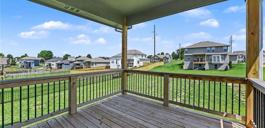 1018 Jasmine Drive, Liberty, MO 64068