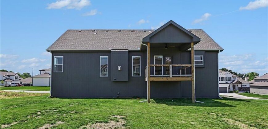 1018 Jasmine Drive, Liberty, MO 64068