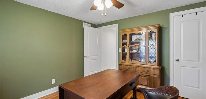 420 N Fairview Avenue, Liberty, MO 64068