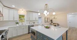 1062 NW South Shore Drive, Lake Waukomis, MO 64152