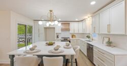 1062 NW South Shore Drive, Lake Waukomis, MO 64152