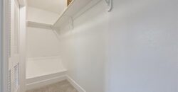 1062 NW South Shore Drive, Lake Waukomis, MO 64152