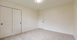 1062 NW South Shore Drive, Lake Waukomis, MO 64152