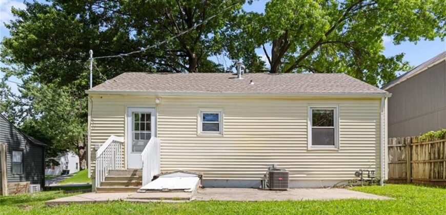 1225 43rd Street, Kansas City, MO 64116
