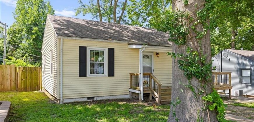 1225 43rd Street, Kansas City, MO 64116