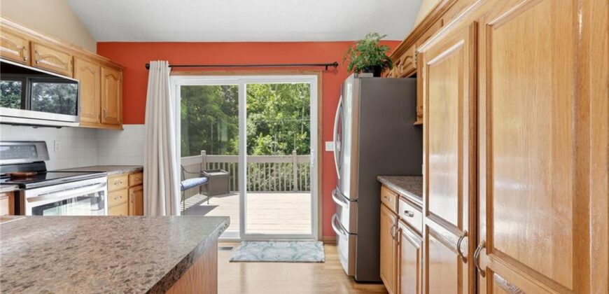 1111 NW 72nd Street, Kansas City, MO 64118