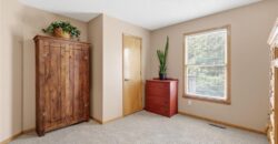 1111 NW 72nd Street, Kansas City, MO 64118