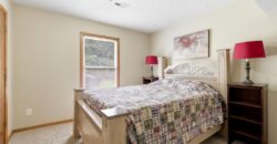 1111 NW 72nd Street, Kansas City, MO 64118