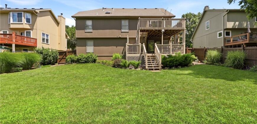 1111 NW 72nd Street, Kansas City, MO 64118