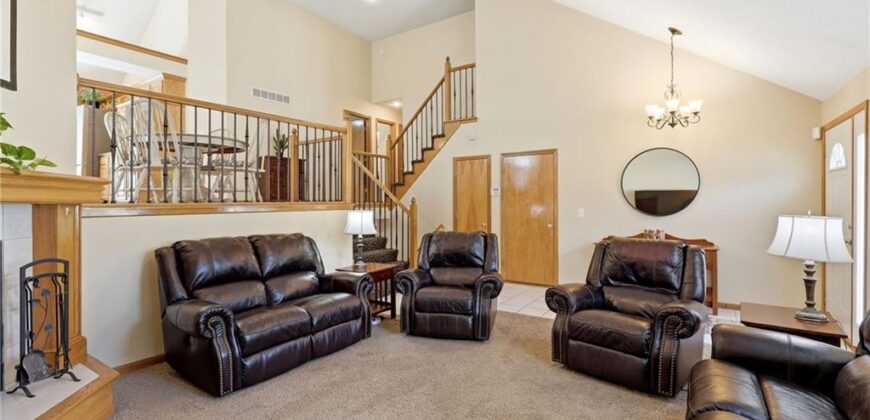 1111 NW 72nd Street, Kansas City, MO 64118