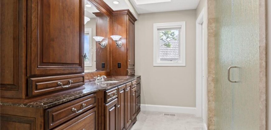 6517 Ridge Road, Kansas City, MO 64152