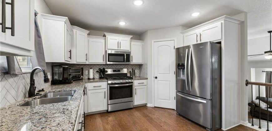 1700 Chestnut Street, Kearney, MO 64060