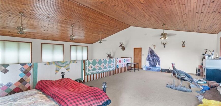 19618 Neth Road, Trimble, MO 64492