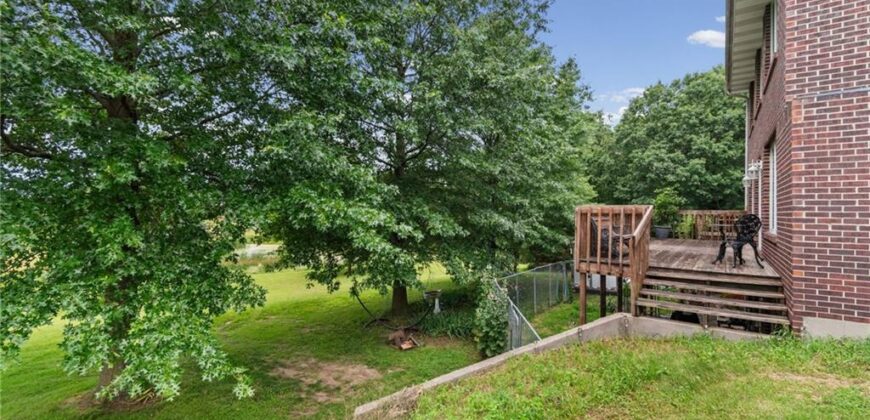 19618 Neth Road, Trimble, MO 64492