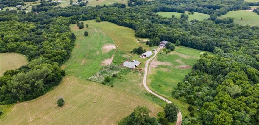 19618 Neth Road, Trimble, MO 64492