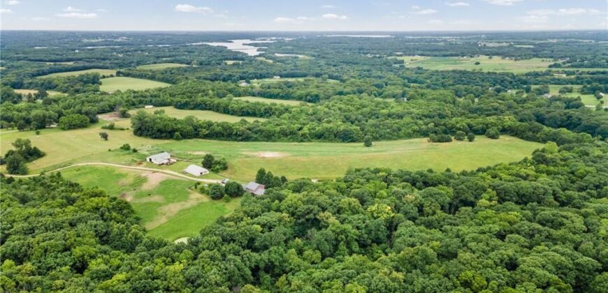 19618 Neth Road, Trimble, MO 64492