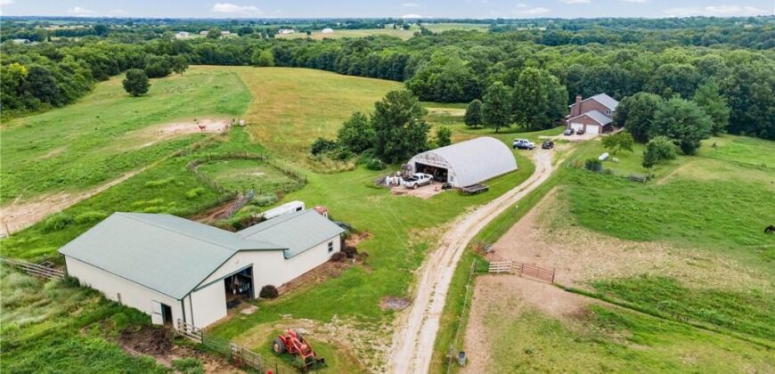 19618 Neth Road, Trimble, MO 64492