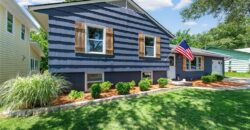 206 NW North Shore Drive, Lake Waukomis, MO 64151