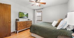 206 NW North Shore Drive, Lake Waukomis, MO 64151