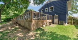 206 NW North Shore Drive, Lake Waukomis, MO 64151