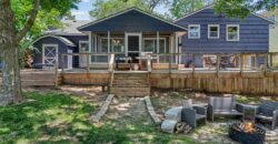 206 NW North Shore Drive, Lake Waukomis, MO 64151