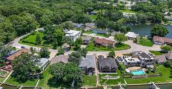 206 NW North Shore Drive, Lake Waukomis, MO 64151