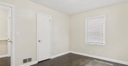 909 NE Vivion Road, Kansas City, MO 64118
