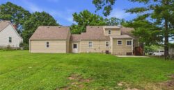 909 NE Vivion Road, Kansas City, MO 64118