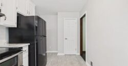 909 NE Vivion Road, Kansas City, MO 64118