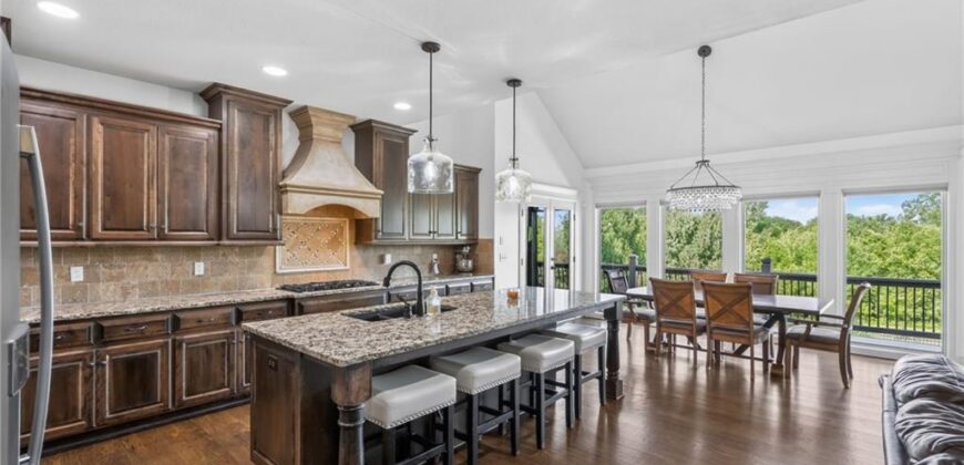 8030 N Caldwell Avenue, County/Other, MO 64152