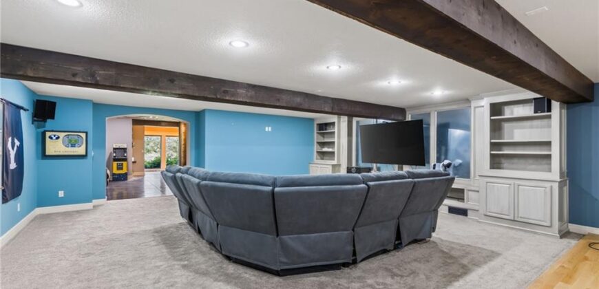 8030 N Caldwell Avenue, County/Other, MO 64152