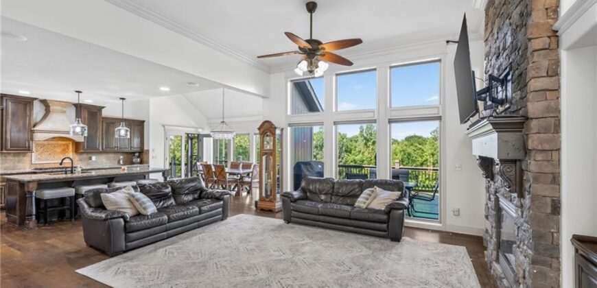 8030 N Caldwell Avenue, County/Other, MO 64152