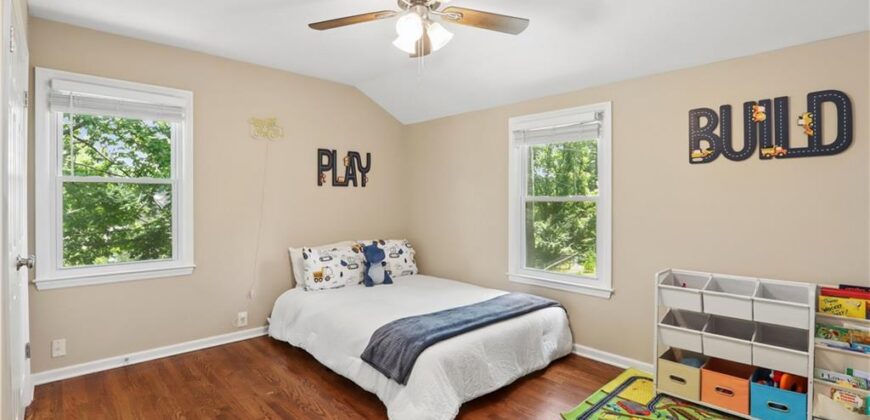 6836 NW Birch Court, Kansas City, MO 64151