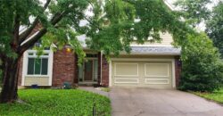 8260 N Woodland Avenue, Kansas City, MO 64118