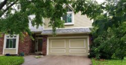 8260 N Woodland Avenue, Kansas City, MO 64118