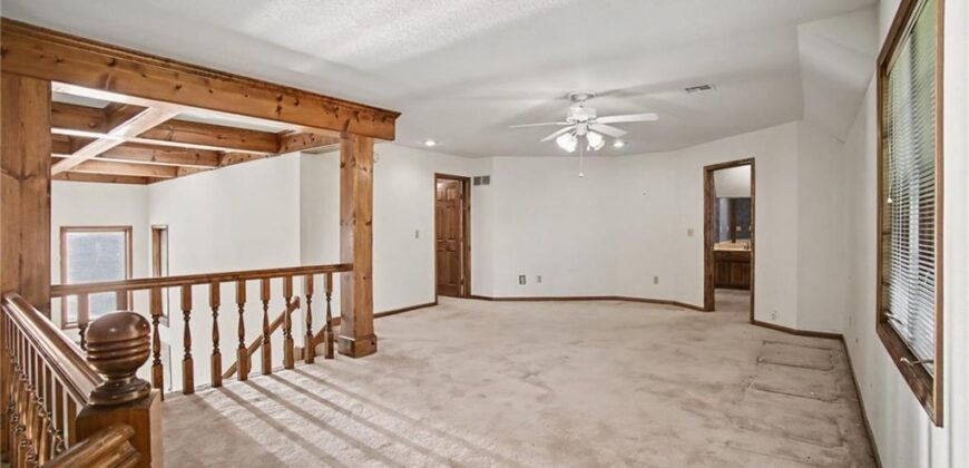 13908 Timberidge Street, Kansas City, MO 64152