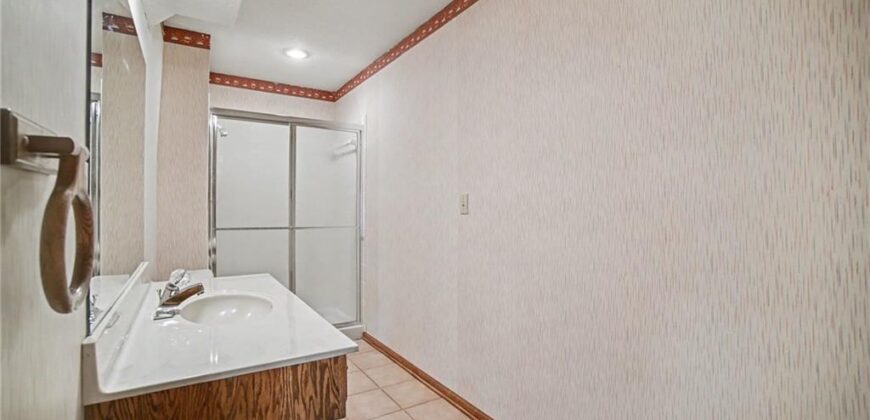 13908 Timberidge Street, Kansas City, MO 64152