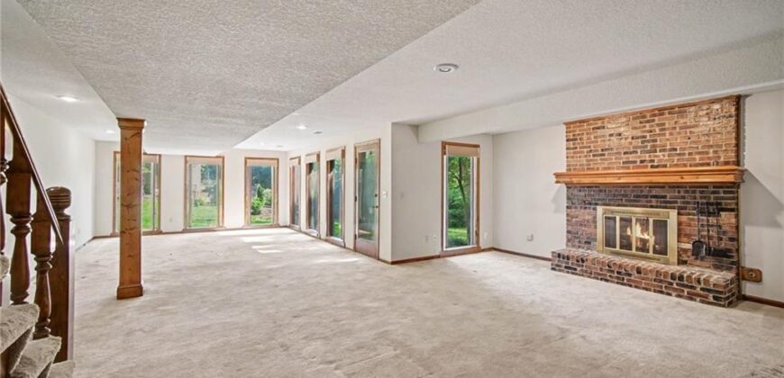 13908 Timberidge Street, Kansas City, MO 64152