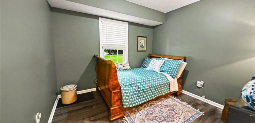 2407 NW 88th Street, Kansas City, MO 64154