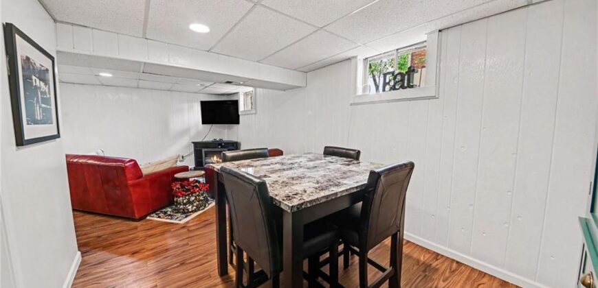 2407 NW 88th Street, Kansas City, MO 64154